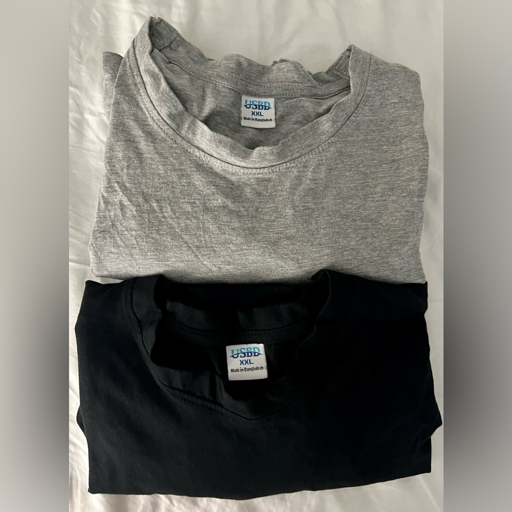 USBD Post Op Tearaway T-shirt. This lot contains two shirts.